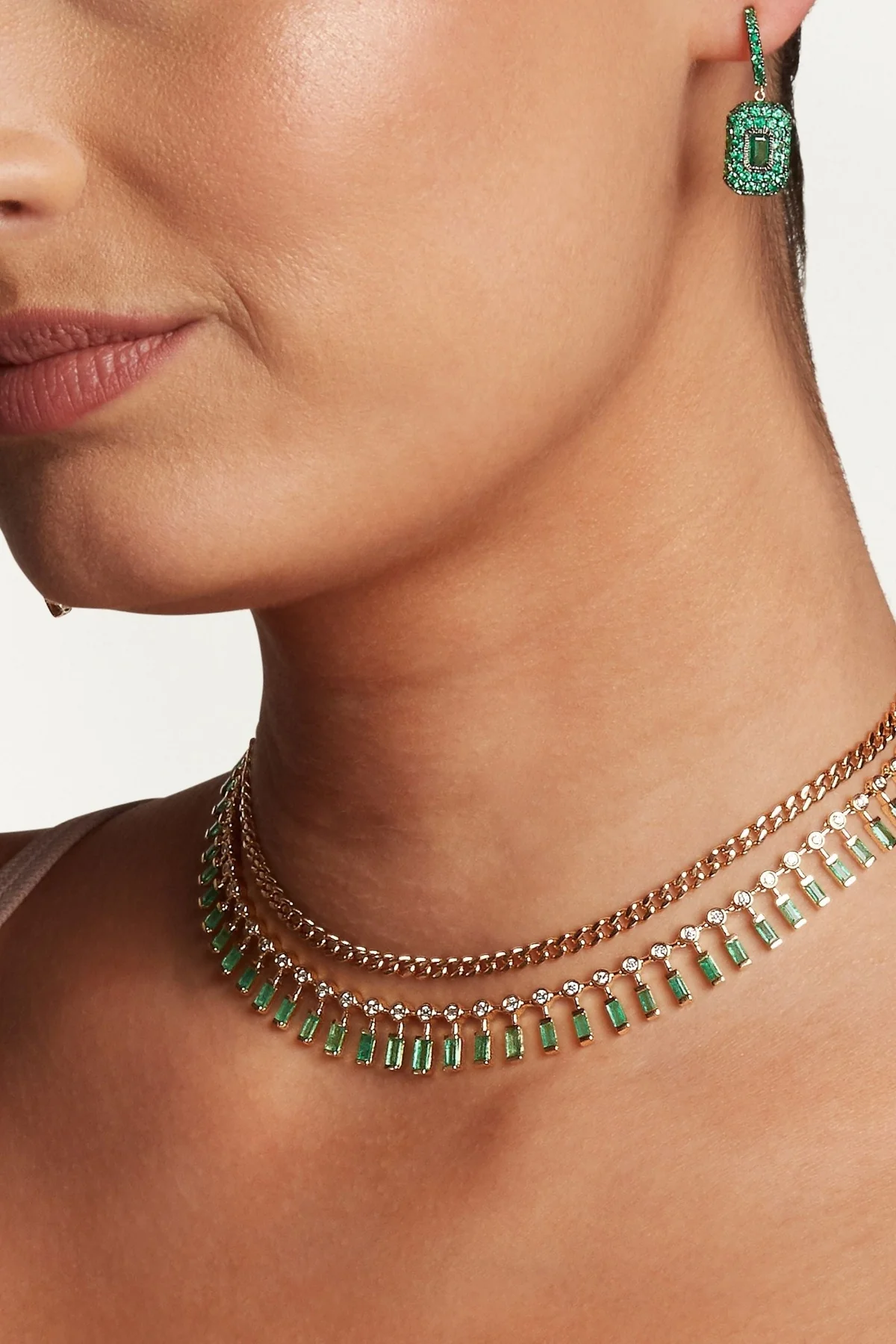 Shay | Dot Dash Emerald & Diamond Choker Necklace - Image 2
