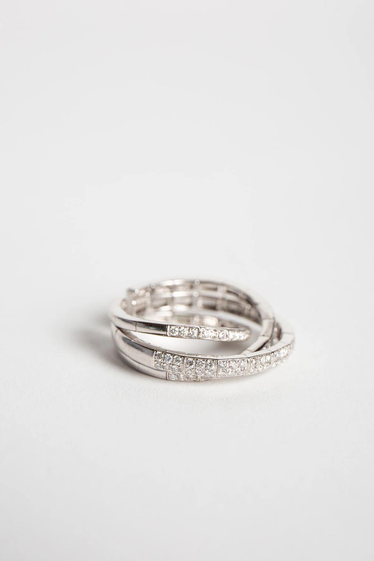 STEFERE | WHITE GOLD & DIAMOND RING - Image 3