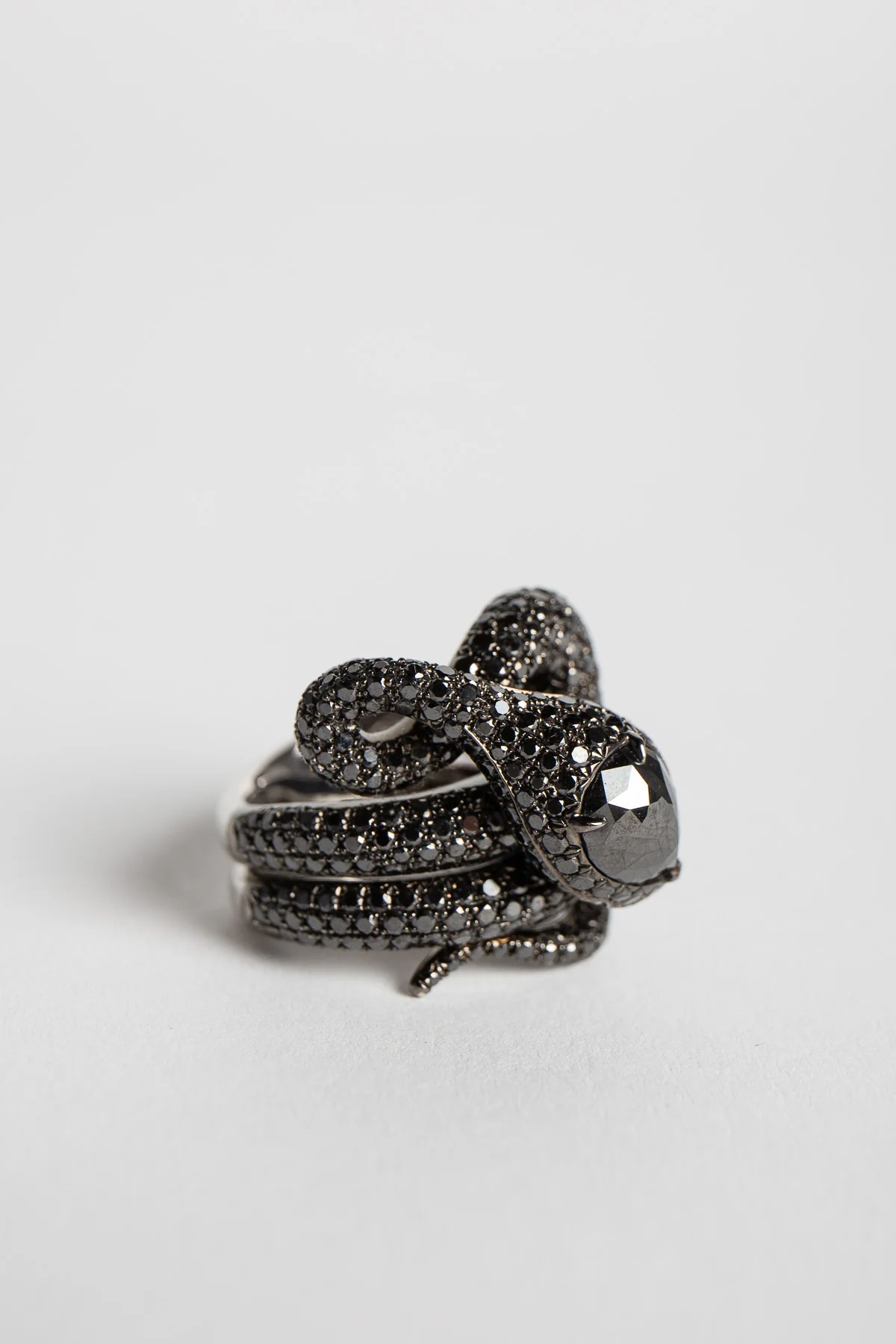 STEFERE | WHITE GOLD MULTI DIAMOND SNAKE RING - Image 3