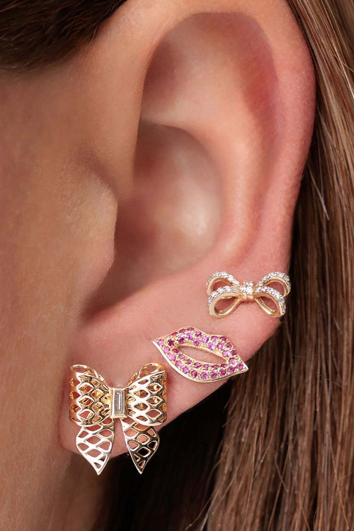 Sydney Evan | Rose Gold Lip Stud Earrings - Image 2