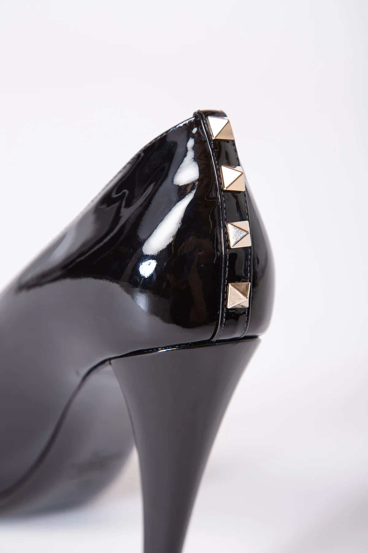 VALENTINO GARAVANI | ROCKSTUD PUMPS - Image 5