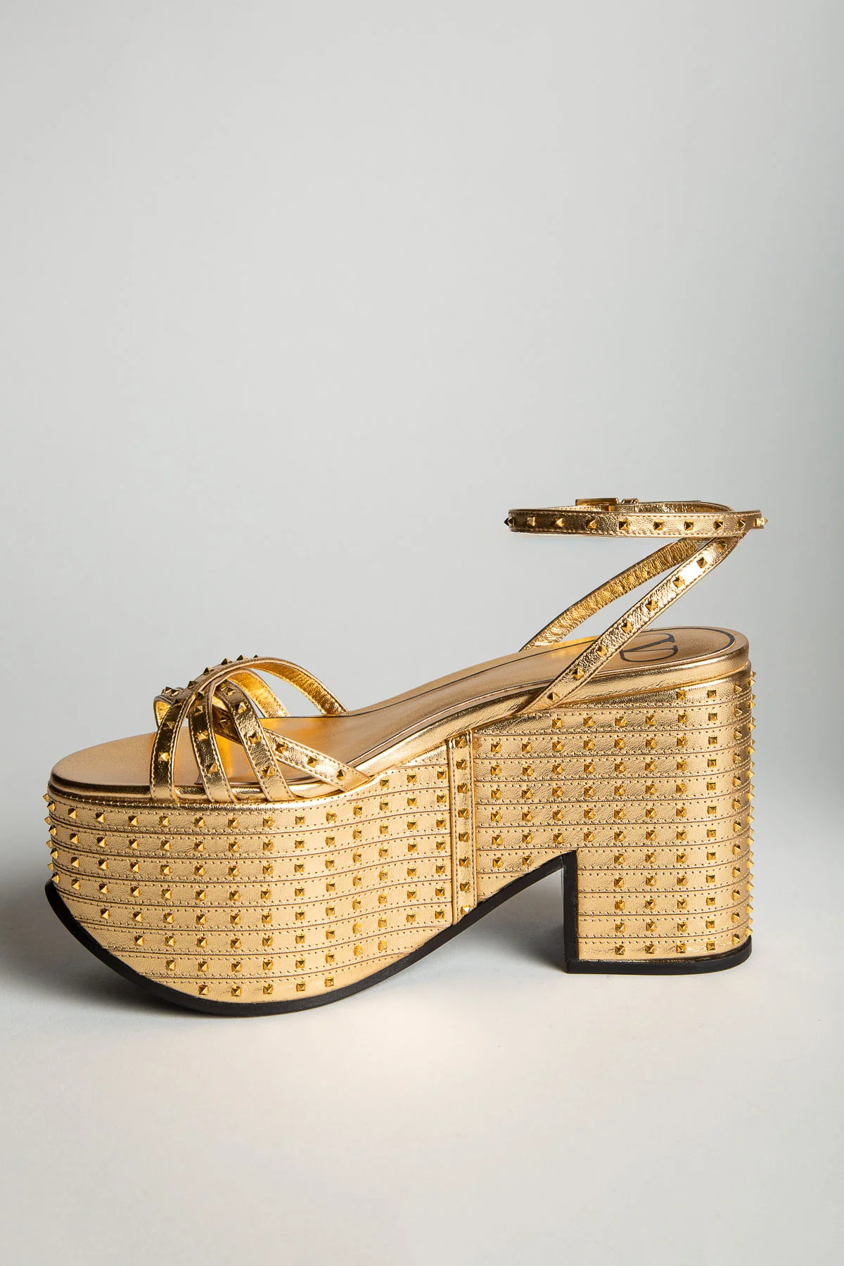 VALENTINO GARAVANI | MICRO STUD PLATFORM WEDGE SANDALS - Image 3
