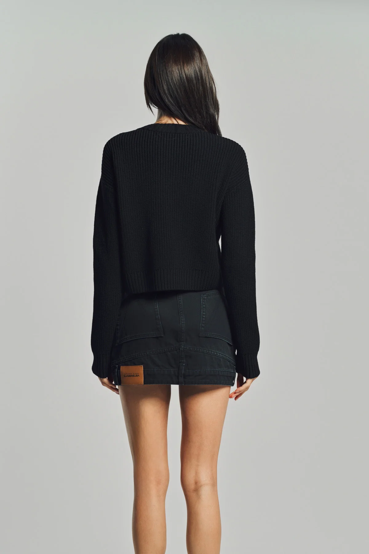 VETEMENTS | FANCY BUTTON MINI CARDIGAN - Image 5