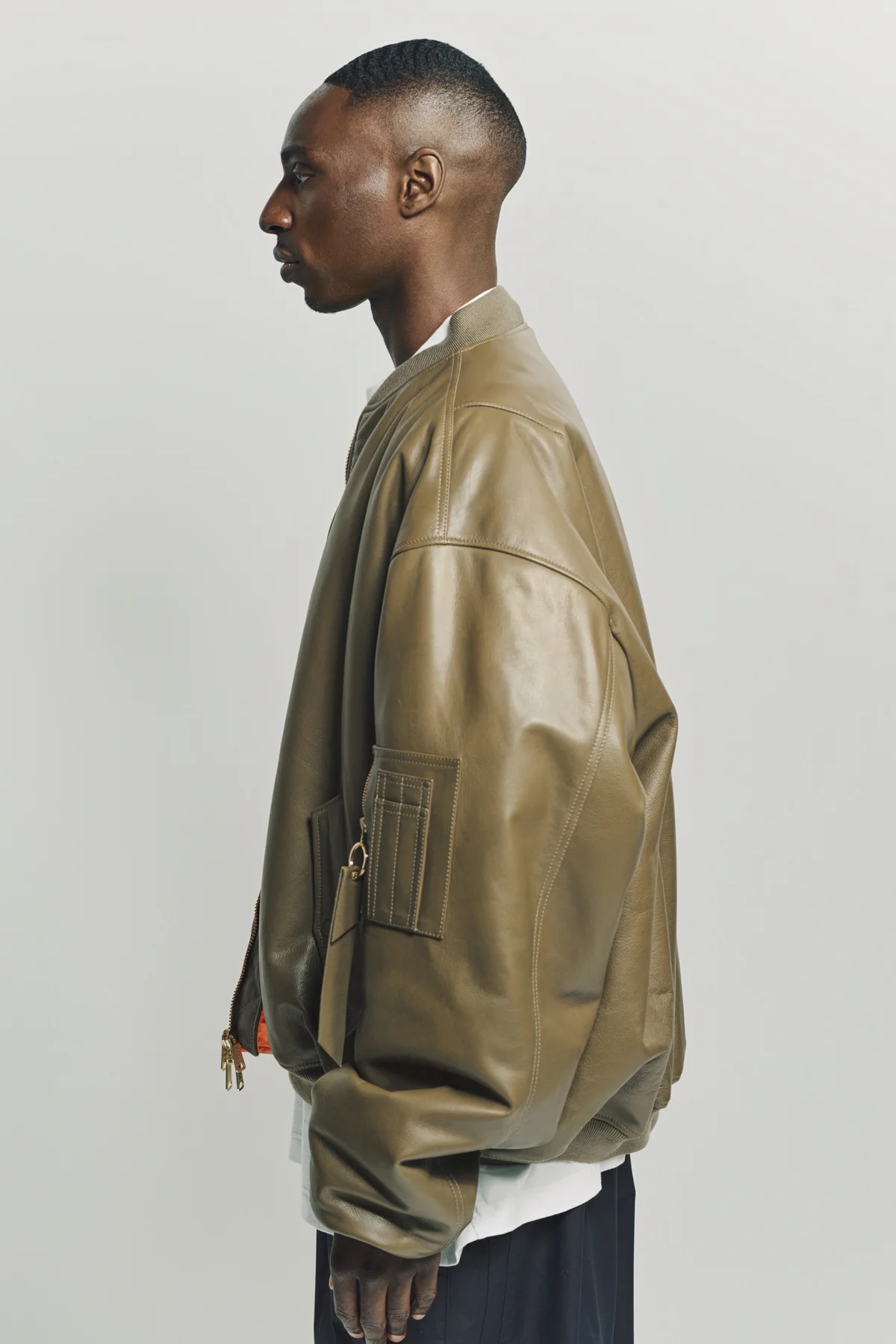 VETEMENTS | OVERSIZE LEATHER BOMBER JACKET - Image 4