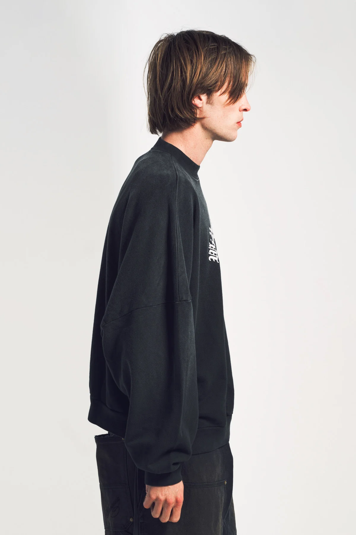 WILLY CHAVARRIA | MAXFIELD FINE FASHIONS HOOLIGAN CREWNECK - Image 4