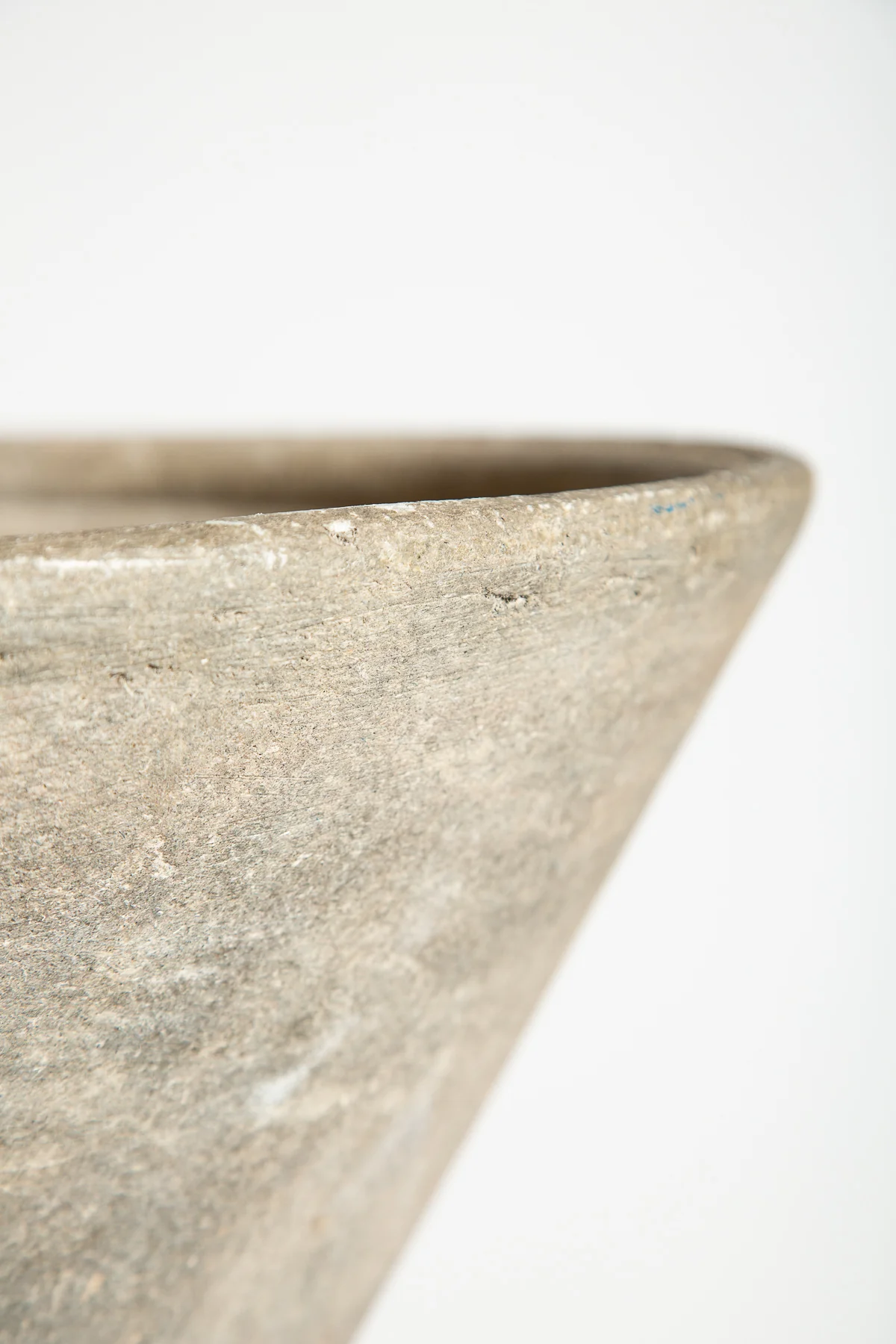 MAXFIELD PRIVATE COLLECTION | LARGE WILLY GUHL DIABOLO PLANTER - Image 3
