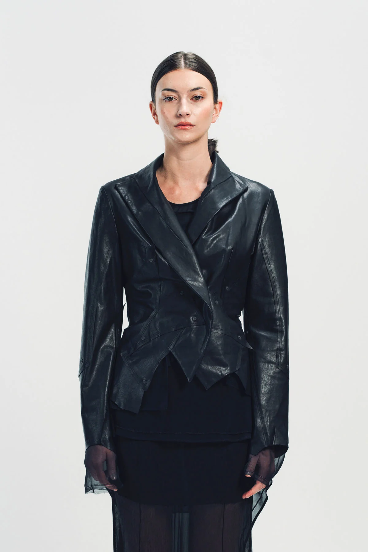 YEHUAFAN | ASYMMETRIC LEATHER JACKET - Image 2