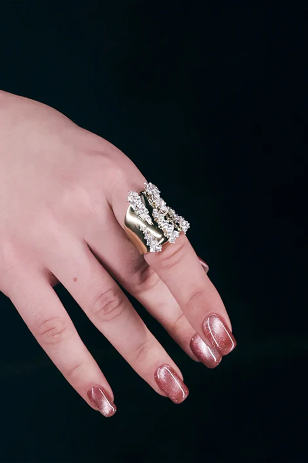 YEPREM | GOLD STRADA STACKABLE DIAMOND RING - Image 2