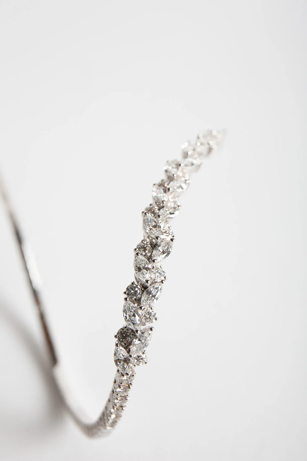 YEPREM | Y-COUTURE DIAMOND BRACELET - Image 4