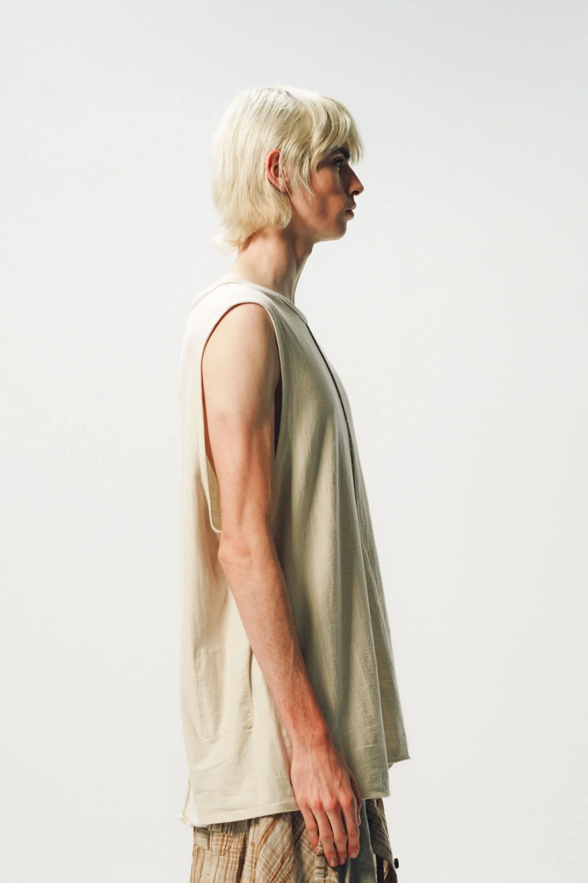 Ziggy Chen | Center Seam Tank Top - Image 3