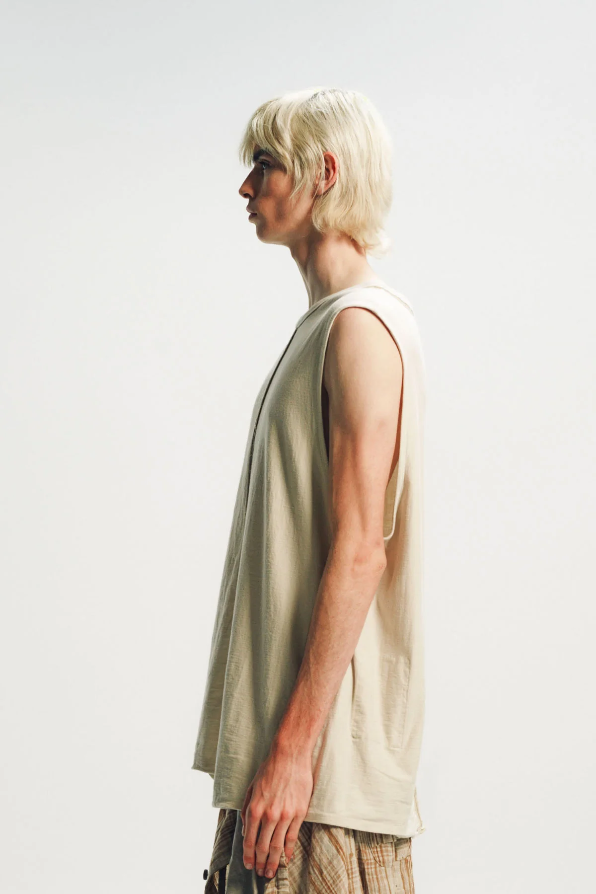 Ziggy Chen | Center Seam Tank Top - Image 5