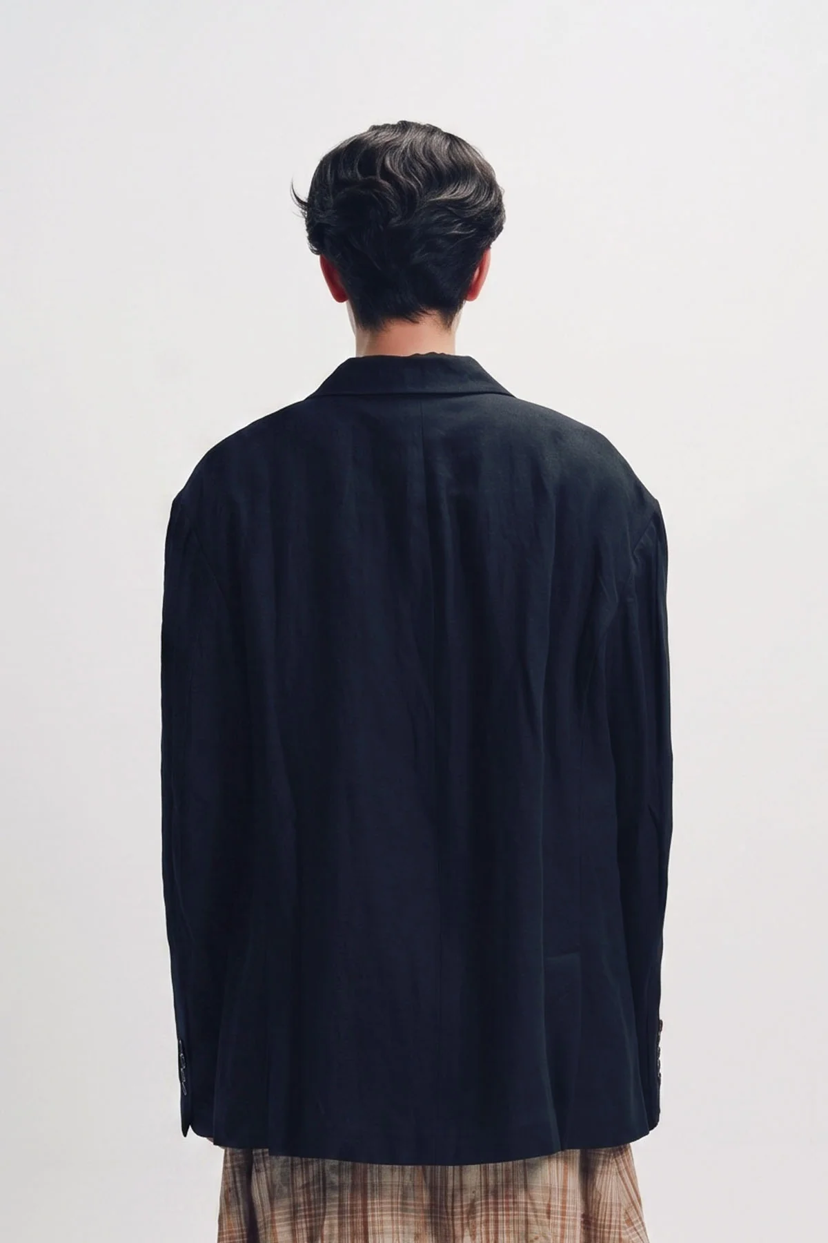 Ziggy Chen | Classic Three Button Blazer - Image 4