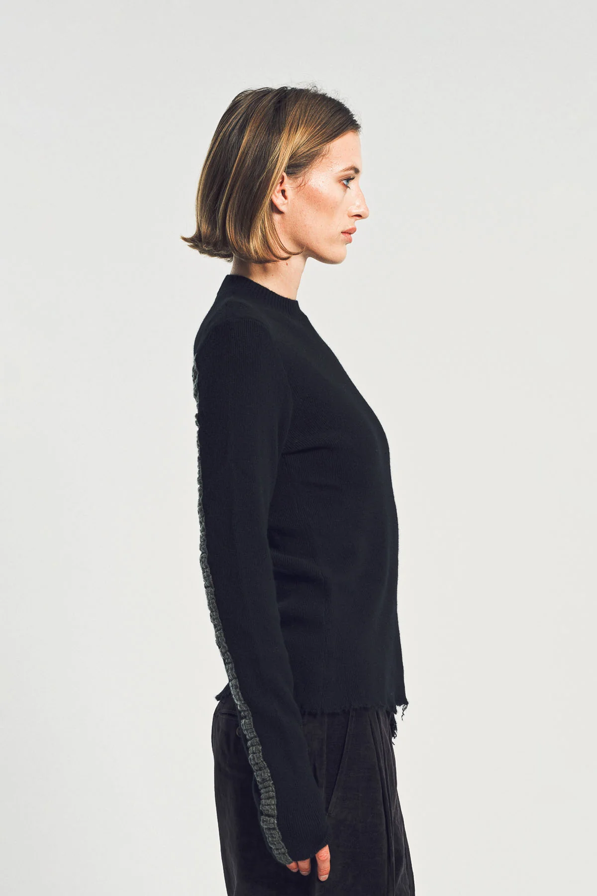 ZIGGY CHEN | CREWNECK SWEATER - Image 3